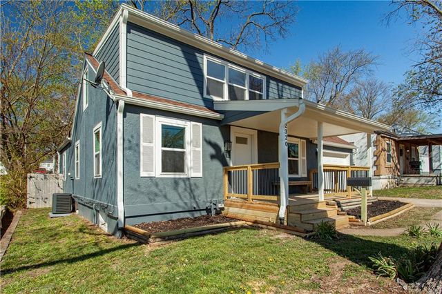 2320 S Vermont Avenue, Independence, MO 64052