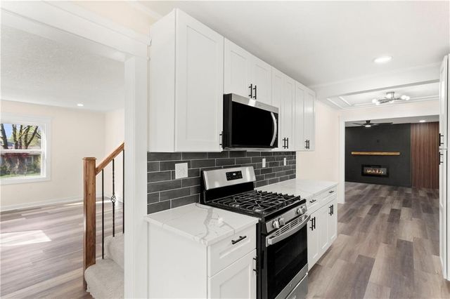 2320 S Vermont Avenue, Independence, MO 64052