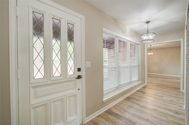 222 Ridgewood Drive, Spring, TX 77386