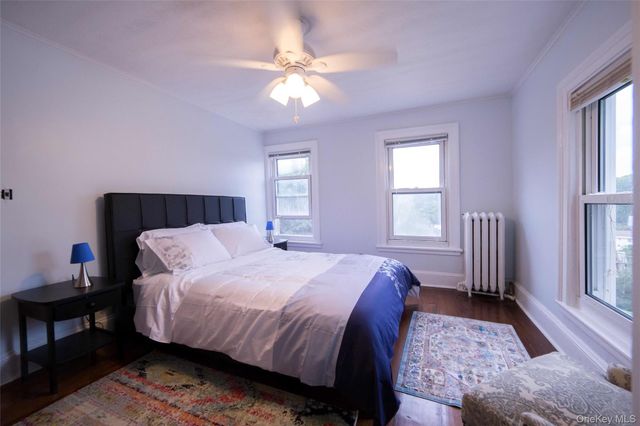 128 Lakeview Avenue, Valhalla, NY 10595