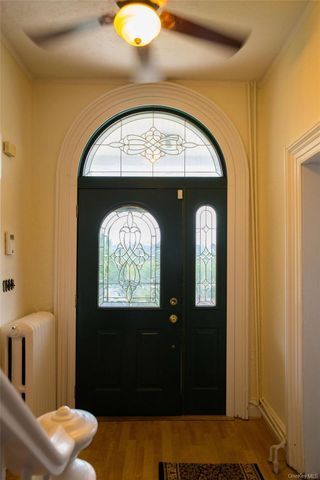 128 Lakeview Avenue, Valhalla, NY 10595