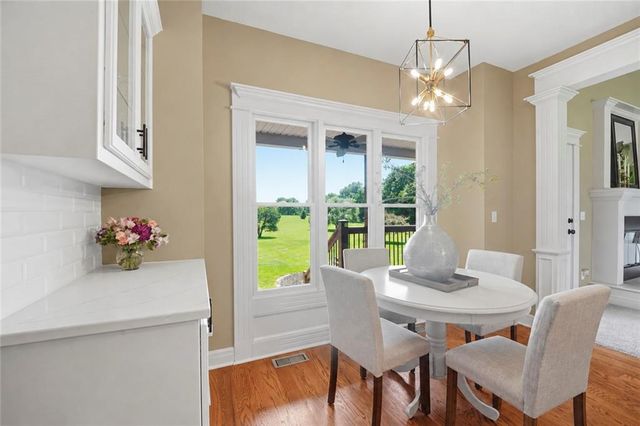 24407 Woodland Circle, Lee's Summit, MO 64086