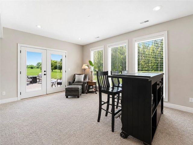 24407 Woodland Circle, Lee's Summit, MO 64086