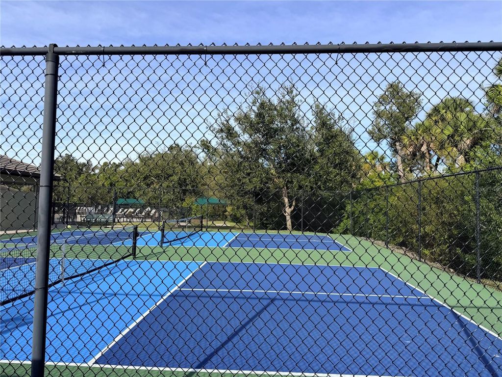 Image 20 of property listing at 8117 SAINT KITTS CIRCLE, Englewood, FL 34224