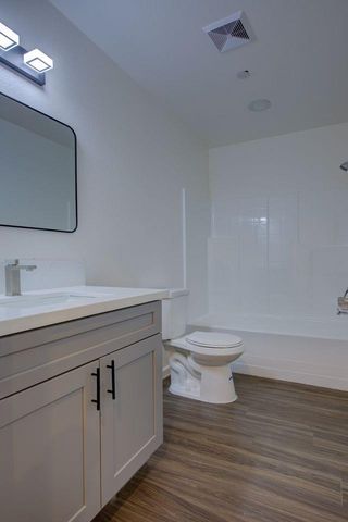 501 Jason Dr, Turlock, CA 95380