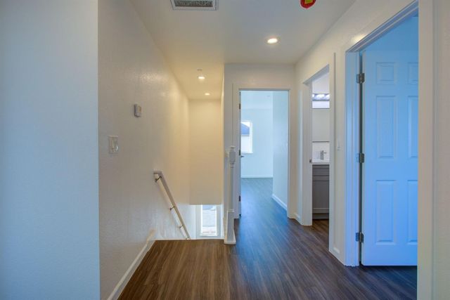 501 Jason Dr, Turlock, CA 95380