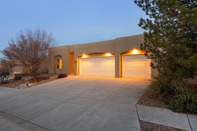 4616 Marbella Drive NW, Albuquerque, NM 87120