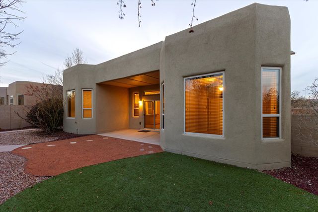 4616 Marbella Drive NW, Albuquerque, NM 87120