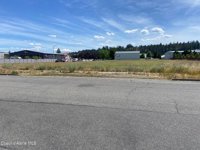 3556 E Covington AVE, Post Falls, ID 83854