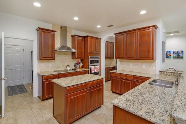 2321 KELBROOK COURT, Oviedo, FL 32765