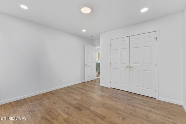 3915 Washington Pike, Knoxville, TN 37917