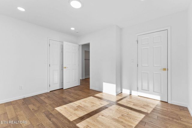 3915 Washington Pike, Knoxville, TN 37917