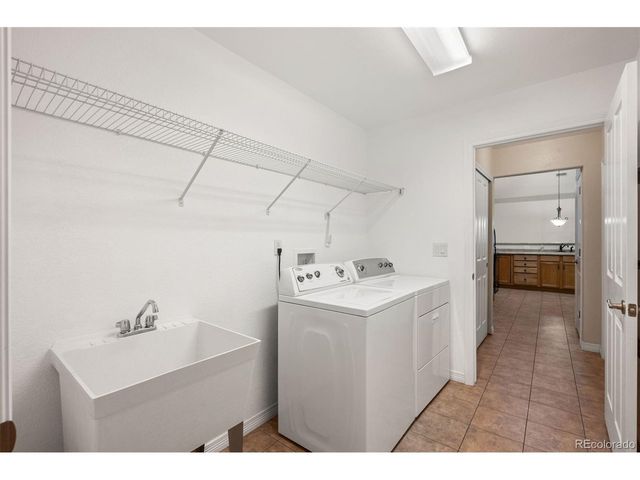 1995 S Espana Ct C, Aurora, CO 80013