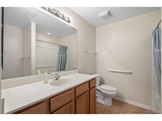 1995 S Espana Ct C, Aurora, CO 80013