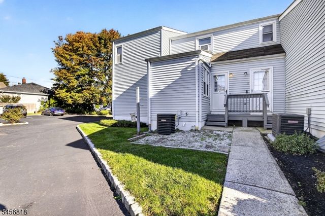 41 School St, Clark Twp., NJ 07066