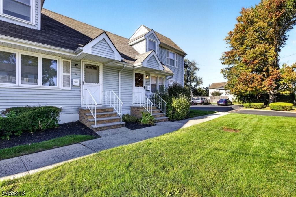 41 School St, Clark Twp., NJ 07066 — photo 2