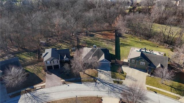 1614 NW Nicholas Drive, Grain Valley, MO 64029