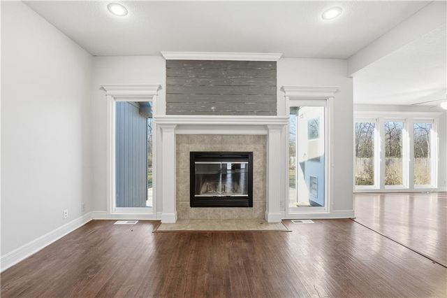 1614 NW Nicholas Drive, Grain Valley, MO 64029