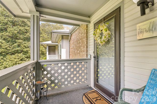 5812 Harris Grove Lane, Charlotte, NC 28212