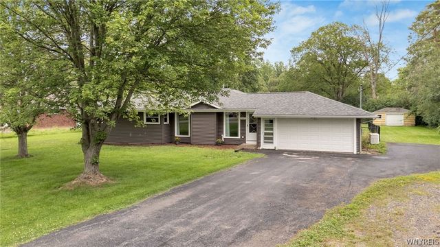 597 Alt Boulevard, Grand Island, NY 14072