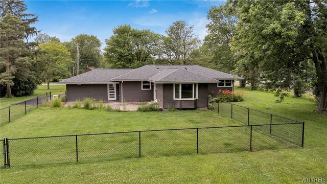 597 Alt Boulevard, Grand Island, NY 14072