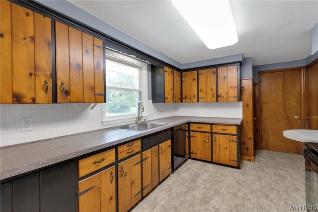 597 Alt Boulevard, Grand Island, NY 14072