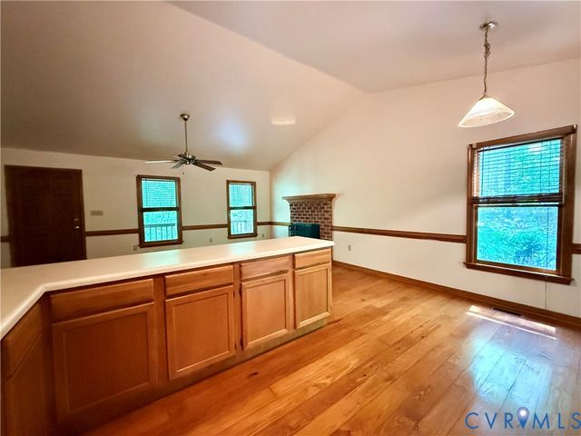 2590 Davis Mill Rd, Goochland, VA 23063