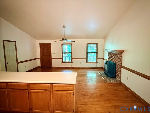 2590 Davis Mill Rd, Goochland, VA 23063