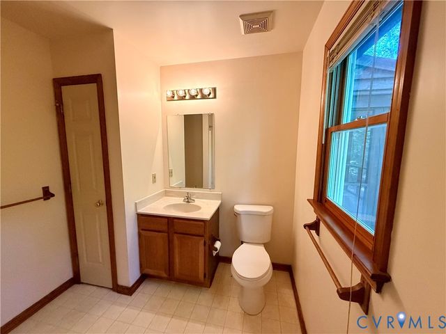 2590 Davis Mill Rd, Goochland, VA 23063