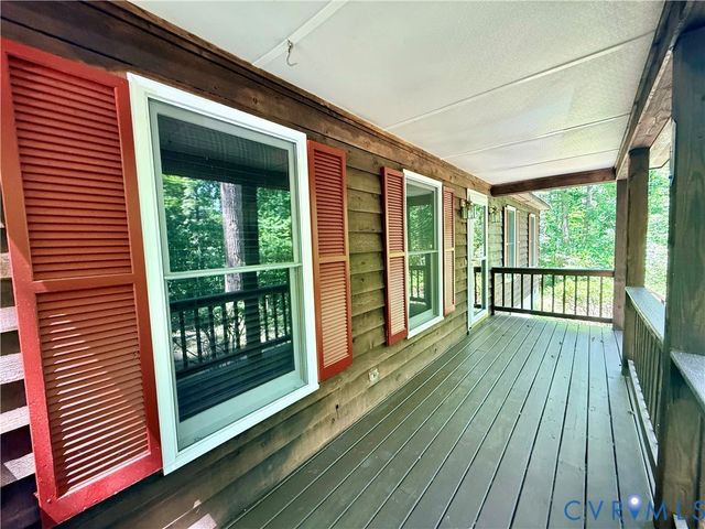 2590 Davis Mill Rd, Goochland, VA 23063