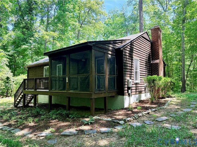 2590 Davis Mill Rd, Goochland, VA 23063