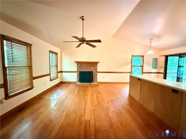 2590 Davis Mill Rd, Goochland, VA 23063