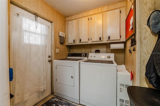 8913 JERICHO COURT, Polk City, FL 33868