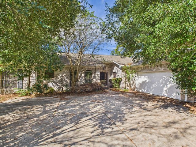 20435 Perryoak Drive, Humble, TX 77346