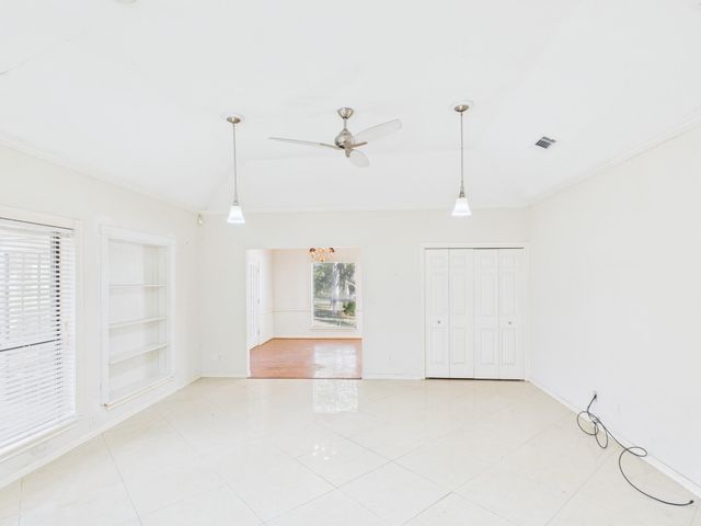 20435 Perryoak Drive, Humble, TX 77346