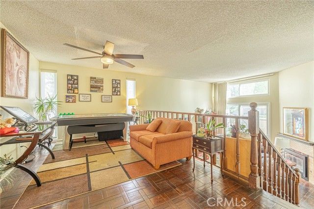 21901 Lassen Street 155, Chatsworth (los Angeles), CA 91311