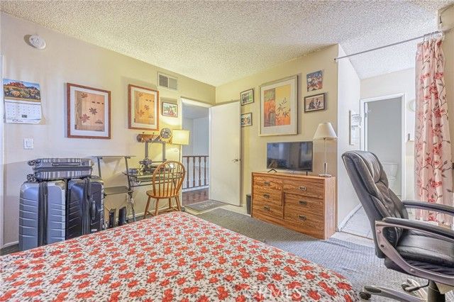 21901 Lassen Street 155, Chatsworth (los Angeles), CA 91311