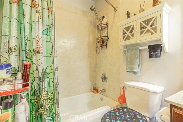 21901 Lassen Street 155, Chatsworth (los Angeles), CA 91311