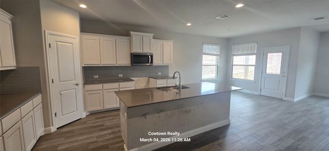 2340 Goodnight Ranch Drive, Weatherford, TX 76087