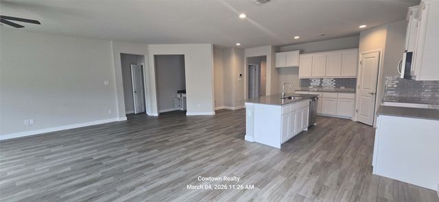 2340 Goodnight Ranch Drive, Weatherford, TX 76087