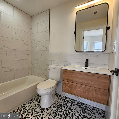 4440 N CHADWICK ST, Philadelphia, PA 19140