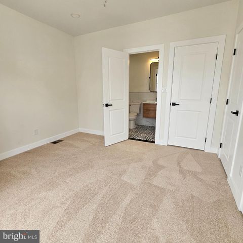 4440 N CHADWICK ST, Philadelphia, PA 19140