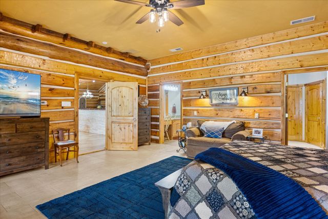 1436 County Road 216, Iredell, TX 76649