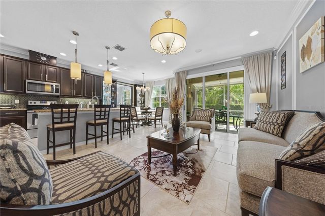 215 MAYBECK, Sanford, FL 32771