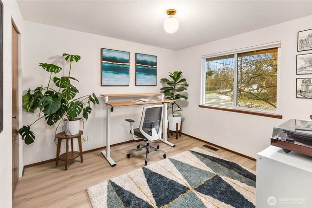 10309 50th Place W, Mukilteo, WA 98275