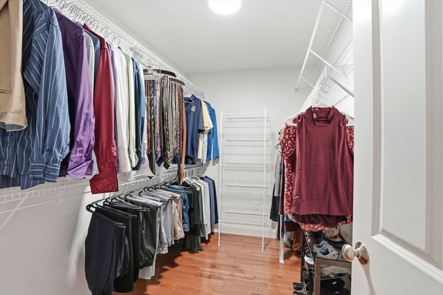 60 Lenox St 11, Norwood, MA 02062