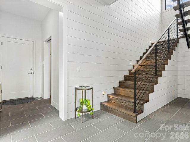 25 Bartrams Walk Drive, Asheville, NC 28804