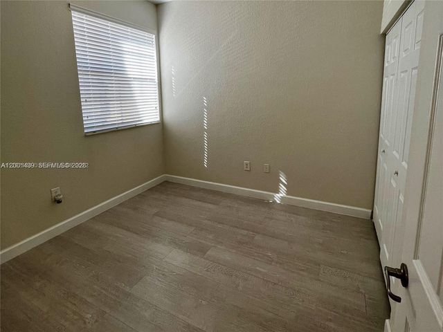 9123 SW 227th St 4, Cutler Bay, FL 33190