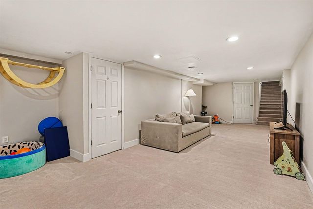 3010 Country Club Drive, Muskegon, MI 49441