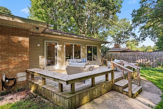 3010 Country Club Drive, Muskegon, MI 49441